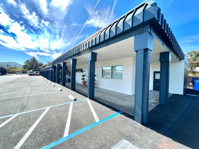 Primary Photo Of 3633 Montgomery Dr, Santa Rosa Medical For Lease