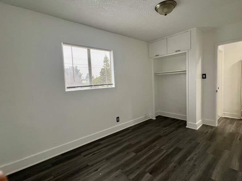 More Photos Of 7001-7005 S Main St, Los Angeles Apartments For Sale