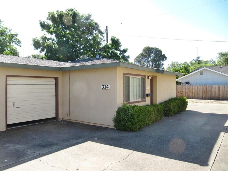More Photos Of 415 4th St, Winters Multifamily For Sale
