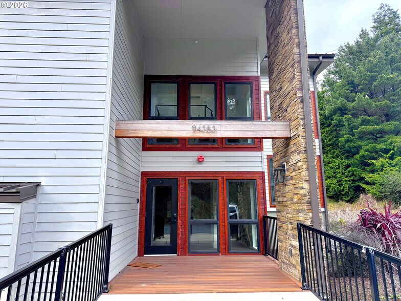 More Photos Of 94353 Leith Rd, Gold Beach Apartments For Sale