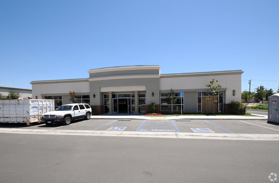 9902 Brimhall Rd, Bakersfield, CA 93312 Medical Office For Lease