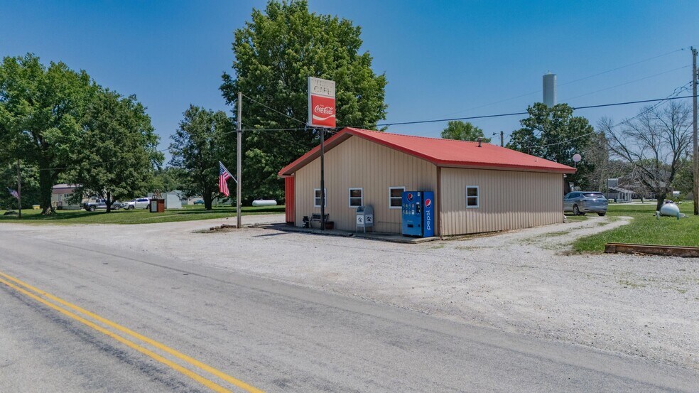 More Photos Of 105 Margaret Speight, Dadeville Restaurant For Sale