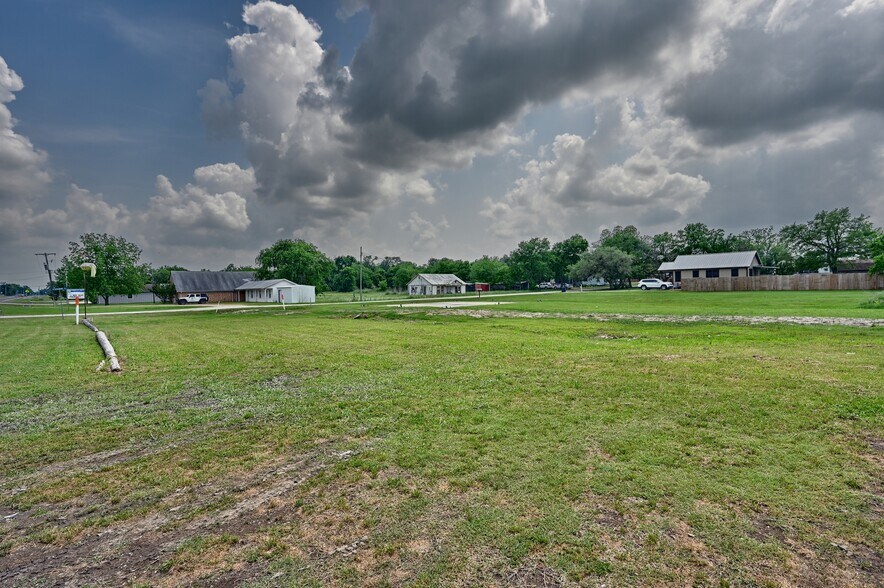 More Photos Of 23473 FM 39, Iola Restaurant For Sale