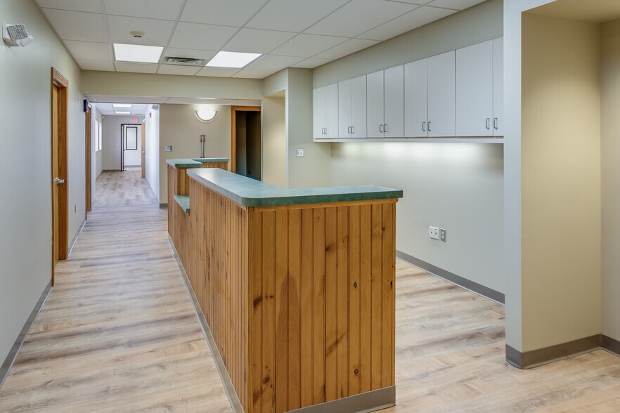 More Photos Of 138 N Main St, Canton Healthcare For Sale