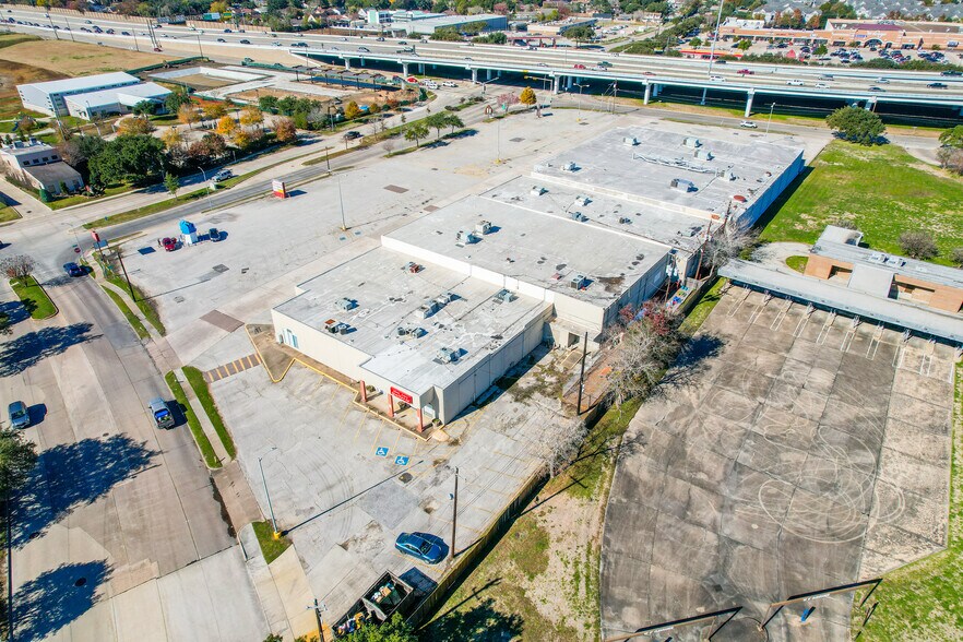 More Photos Of 11502-11600 Hughes Rd, Houston Freestanding For Sale