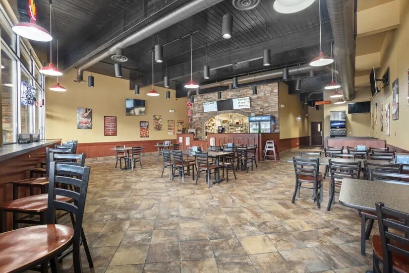 More Photos Of 1250 4th Ave NW, Minot Storefront For Sale