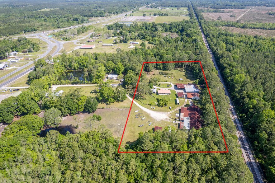 More Photos Of 2856 NE 187th St, Starke Manufacturing For Sale