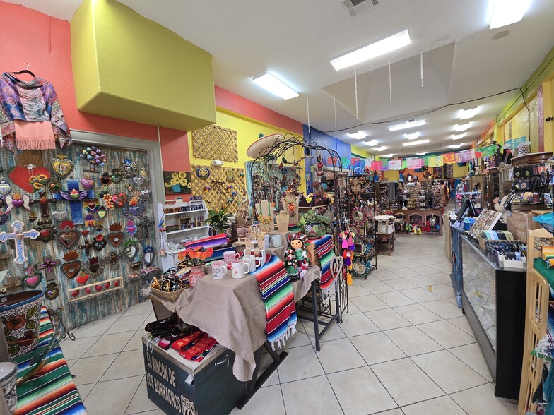 More Photos Of 7579-7581 Monterey St, Gilroy Storefront Retail Office For Sale
