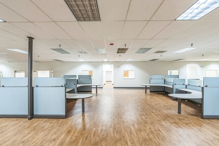 More Photos Of 2080 Brentwood St, High Point Office For Lease