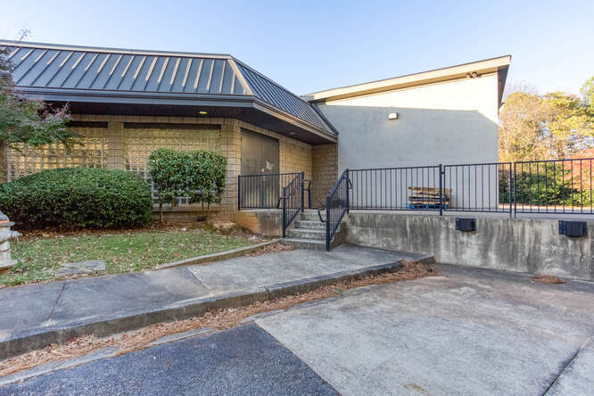 More Photos Of 2365 Windy Hill Rd, Marietta General Retail For Sale