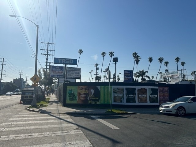 More Photos Of 2101 Lincoln Blvd, Venice Land For Lease
