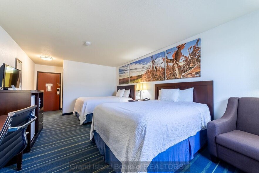 More Photos Of 2620 N Diers Ave, Grand Island Hotel For Sale