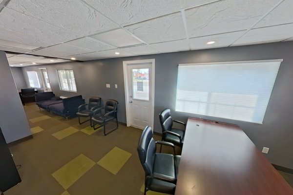 More Photos Of 17361 Cornwall Centre Rd, Long Sault Auto Dealership For Sale