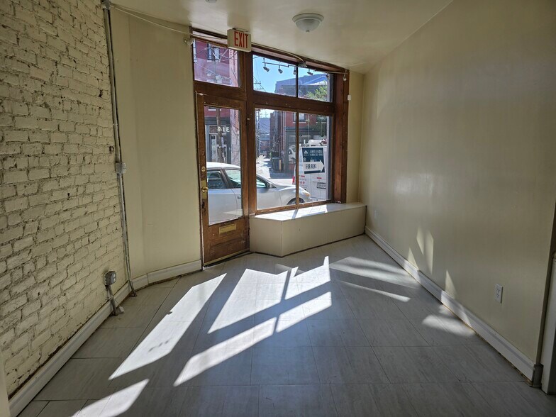 More Photos Of 314 Brook Rd, Richmond Storefront Retail Residential For Lease