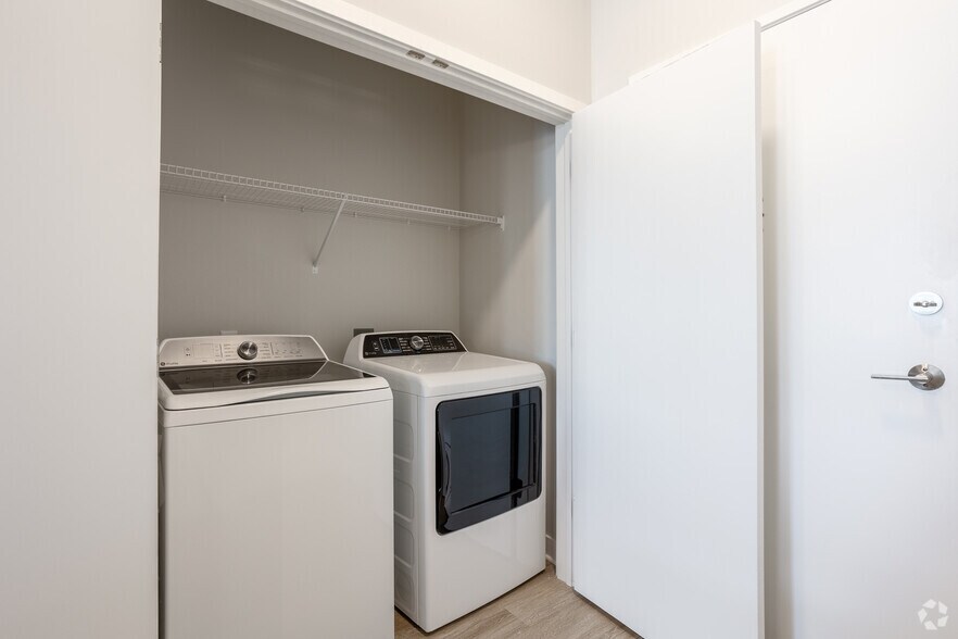 More Photos Of 501 4th Ave SE, Cedar Rapids Apartments For Lease