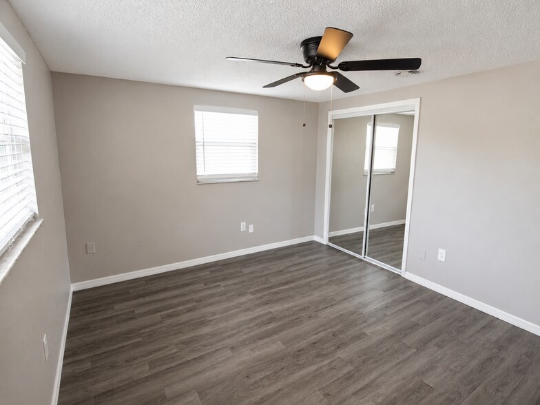 More Photos Of 350 Elm St, Englewood Apartments For Sale