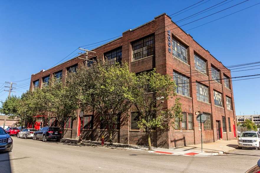 More Photos Of 2000 Brooklyn St, Detroit Office For Sale