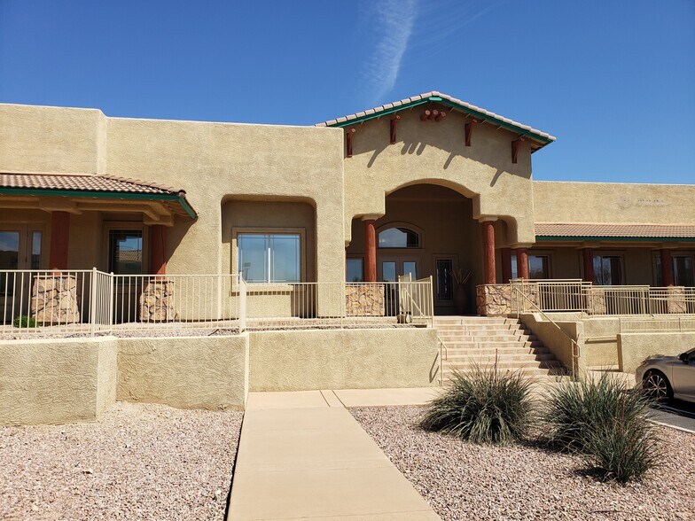 More Photos Of 10565 N 114th St, Scottsdale Office For Lease
