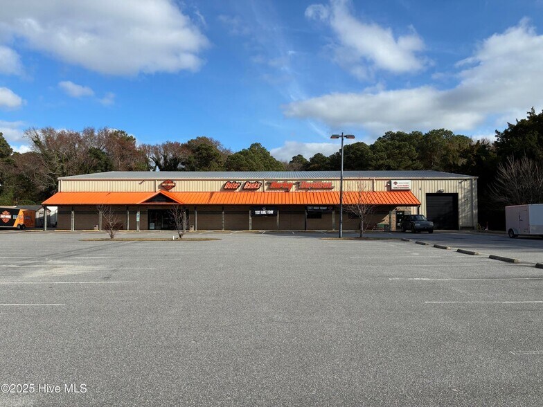 Primary Photo Of 8739 Caratoke Hwy, Harbinger General Retail For Sale