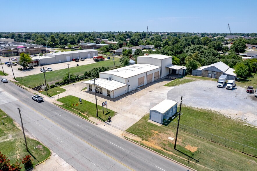 More Photos Of 6845 S Western Ave, Oklahoma City Distribution For Lease