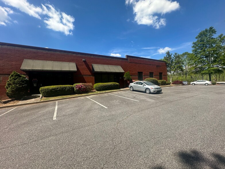 More Photos Of 4250 Keith Bridge Rd, Cumming Light Manufacturing For Lease