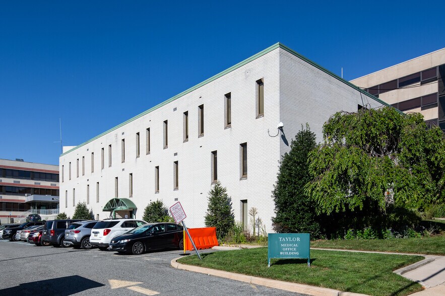 More Photos Of 8-10 Morton Ave, Ridley Park Office For Sale