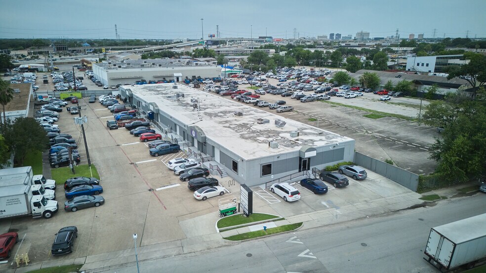 More Photos Of 6115 Skyline Dr, Houston Warehouse For Lease