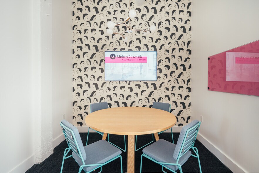 More Photos Of 1325-1355 Palmetto St, Los Angeles Coworking Space