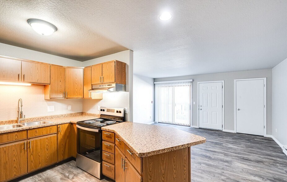 More Photos Of 825-835 Wisconsin St, Oshkosh Apartments For Sale