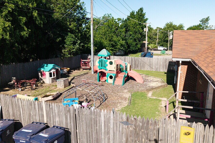 More Photos Of 1300 W Britton Rd, Oklahoma City Daycare Center For Sale
