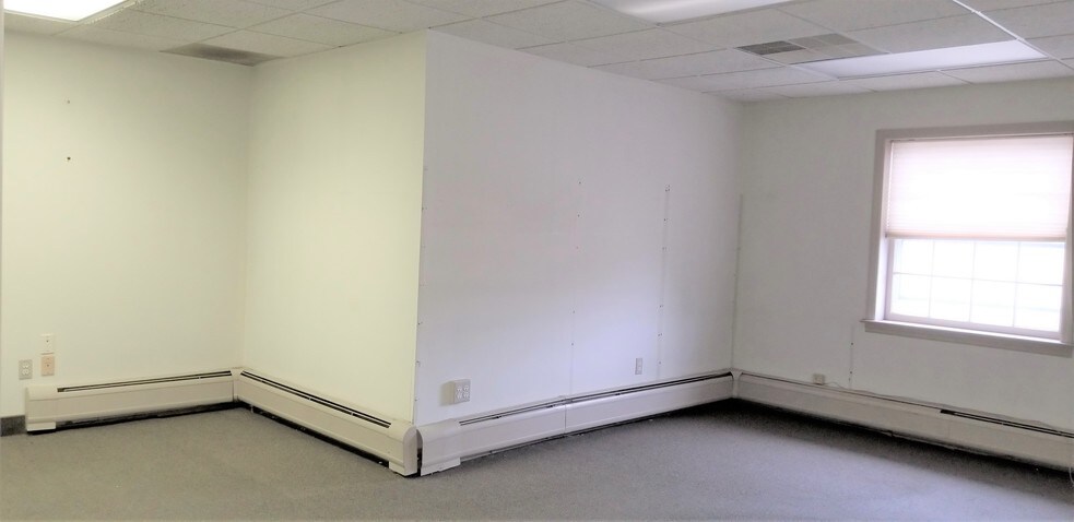 More Photos Of 1111 Clifton Ave, Clifton Medical For Lease