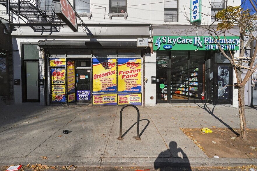 More Photos Of 219-225 Broad st, Staten Island Apartments For Sale