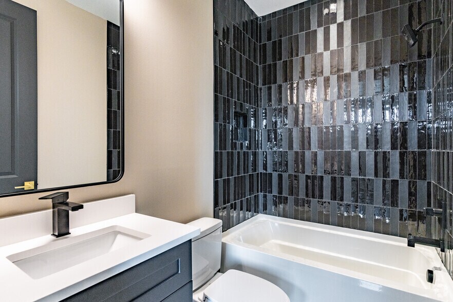 More Photos Of 1020 Jefferson St, Nashville Apartments For Sale