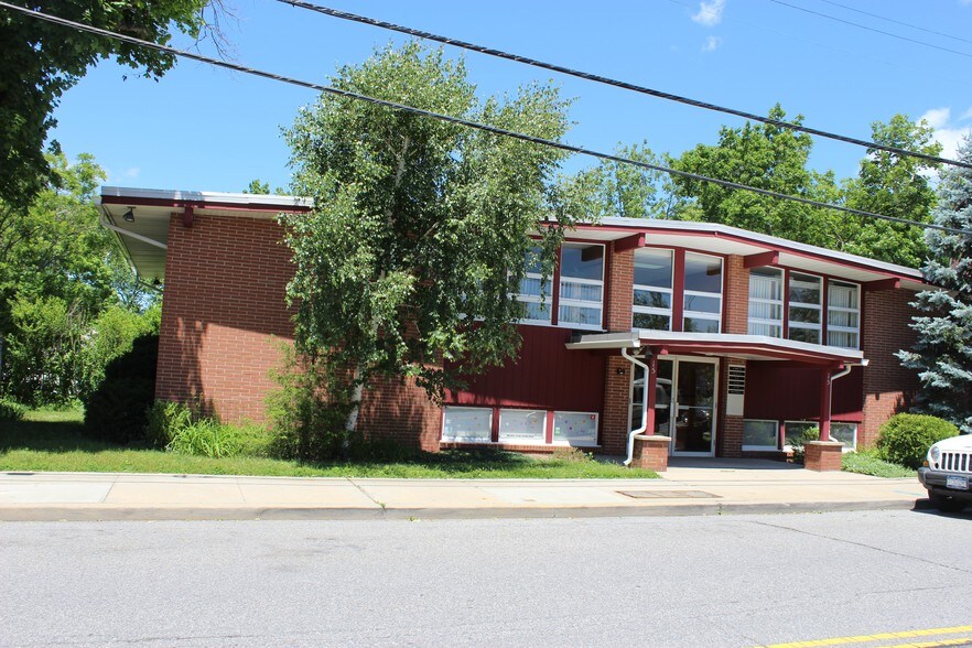 More Photos Of 15 Moore Ave, Mount Kisco Medical For Sale