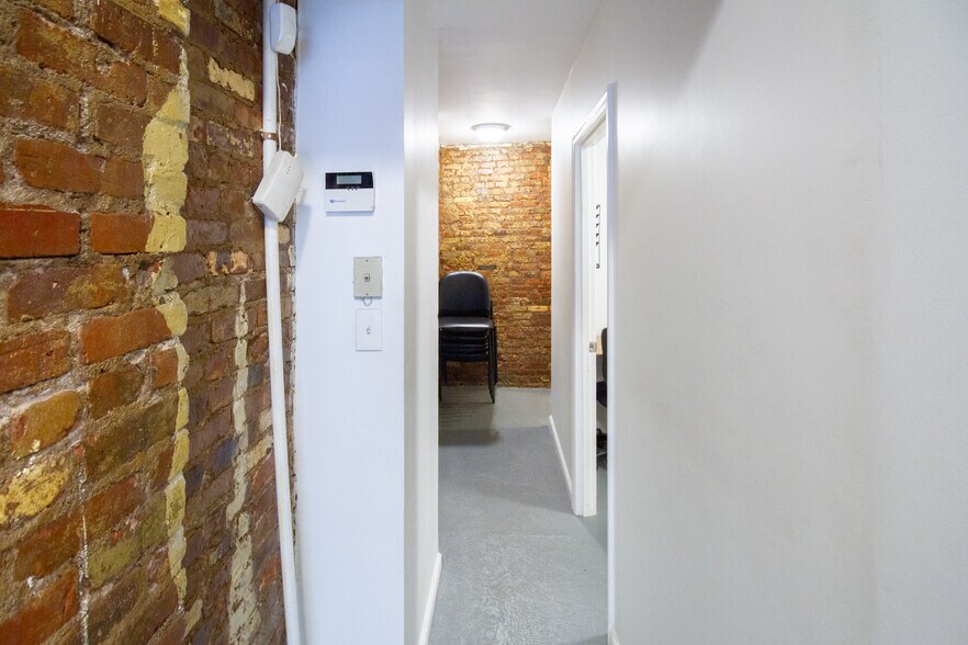 More Photos Of 235 Eldridge St, New York Apartments For Lease