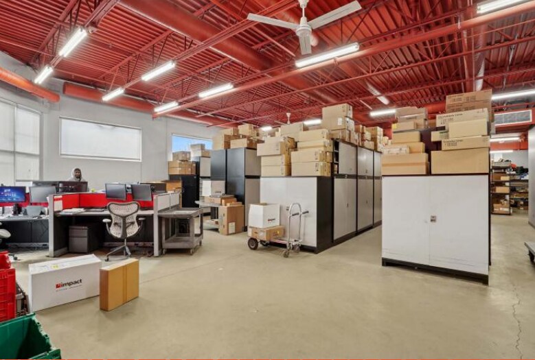 More Photos Of 13860 W Boulton Blvd, Lake Forest Warehouse For Sale