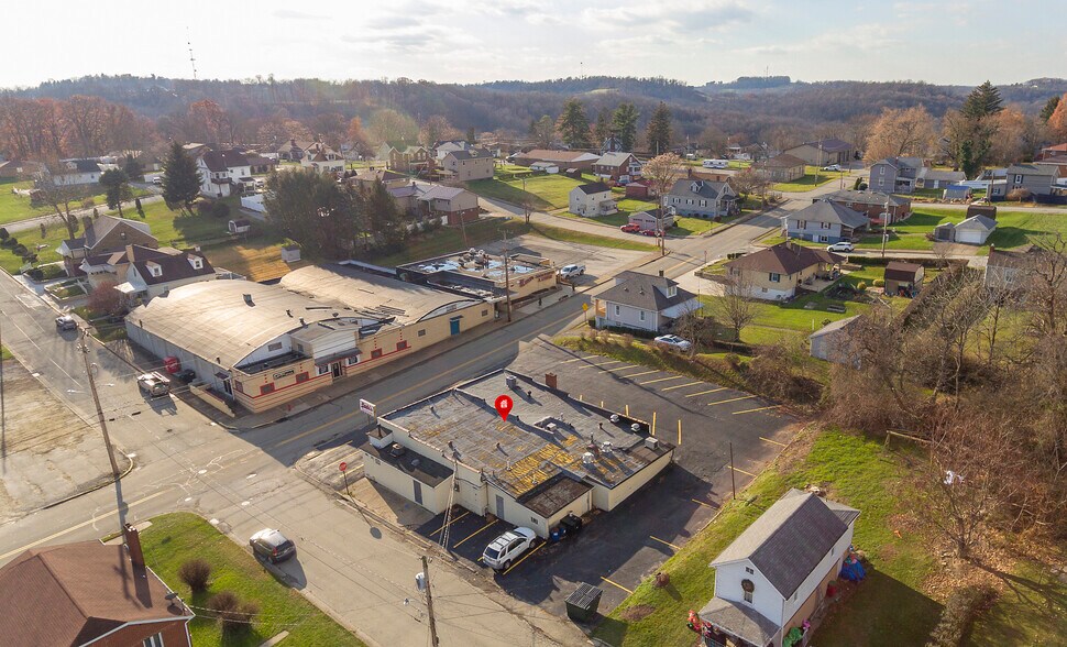 More Photos Of 201 Baughman Ave, Jeannette Restaurant For Sale