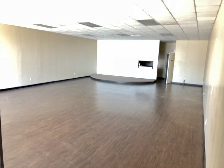 More Photos Of 10100 West Rd, Houston Storefront Retail Office For Sale