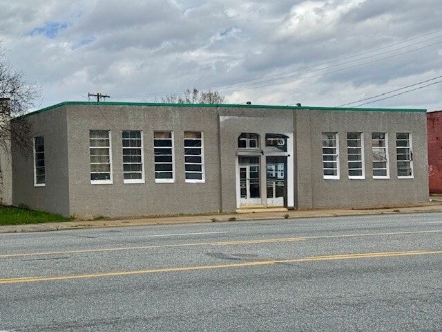 Primary Photo Of 1310 W Gate City Blvd, Greensboro Warehouse For Lease