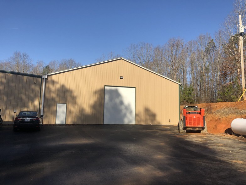 More Photos Of 109 Taylor Rd, Louisburg Warehouse For Sale