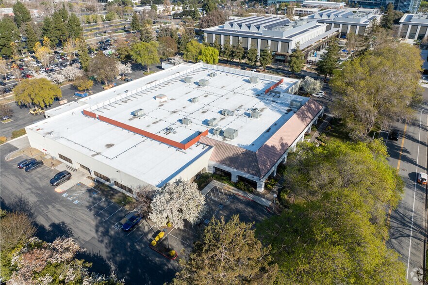 More Photos Of 217 Humboldt Ct, Sunnyvale Research And Development For Lease
