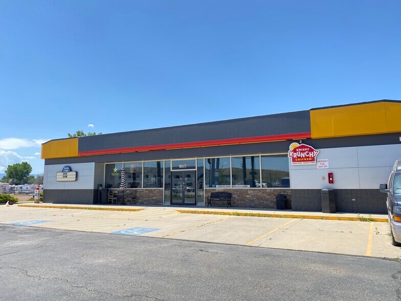 More Photos Of 2490 N Main St, Sheridan Convenience Store For Sale