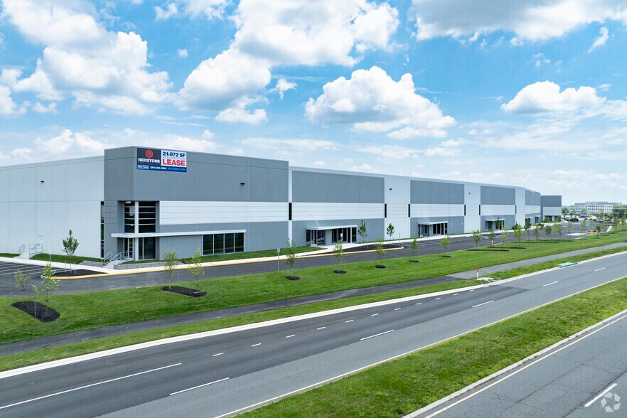 Primary Photo Of 11501 University Blvd, Manassas Unknown For Lease