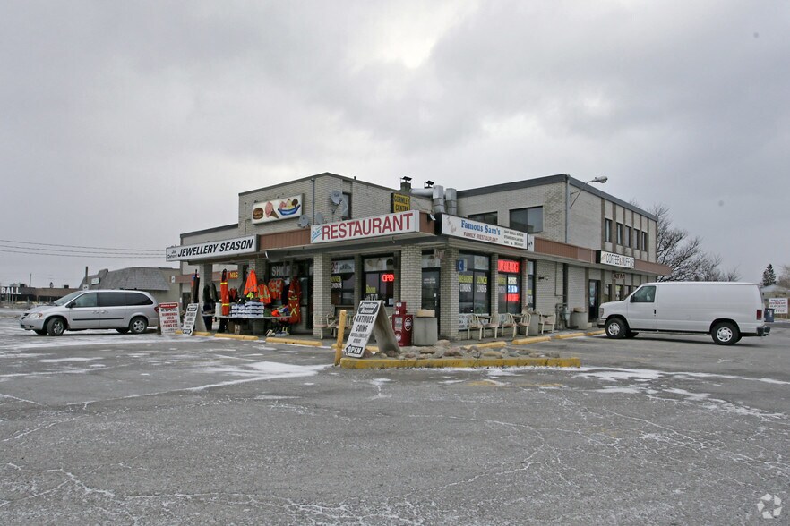 More Photos Of 12275 Woodbine Ave, Whitchurch-Stouffville General Retail For Lease