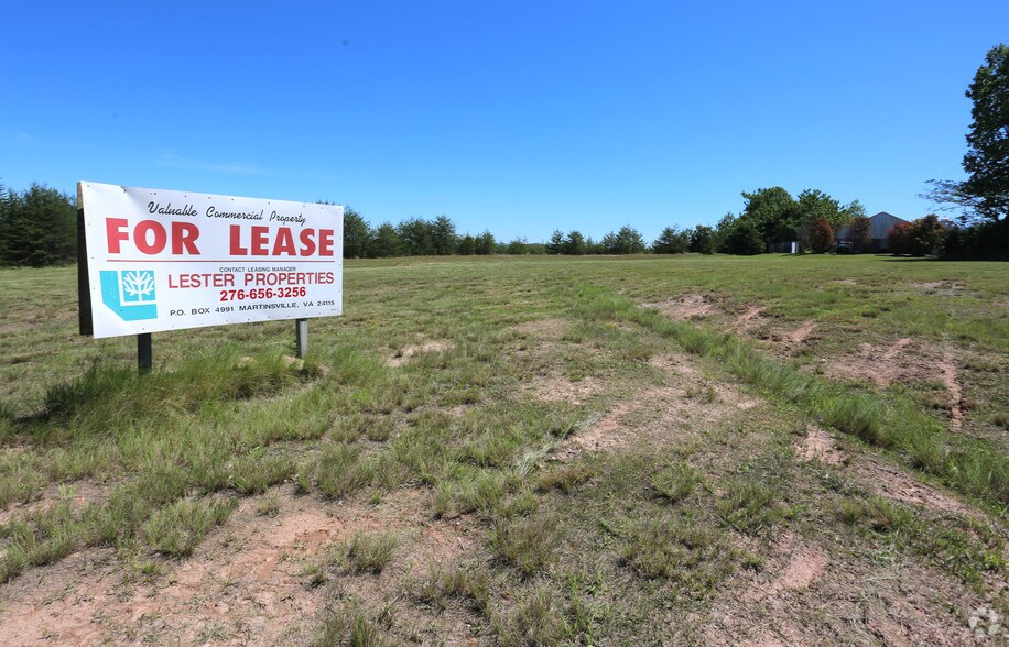 More Photos Of 300 W Commonwealth Blvd, Martinsville Land For Sale