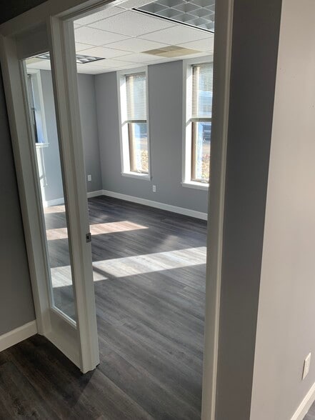 More Photos Of 245 Humphrey Rd, Greensburg Office For Lease