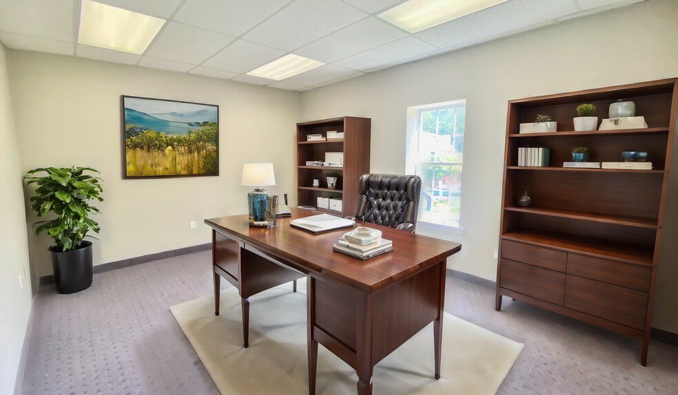 More Photos Of 77 Broadway, Amityville Medical For Lease