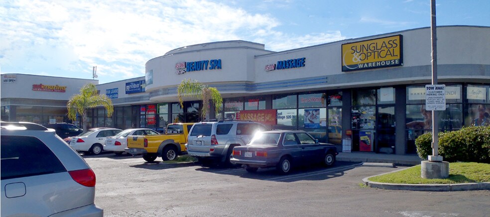 More Photos Of 4488 Convoy St, San Diego Unknown For Lease