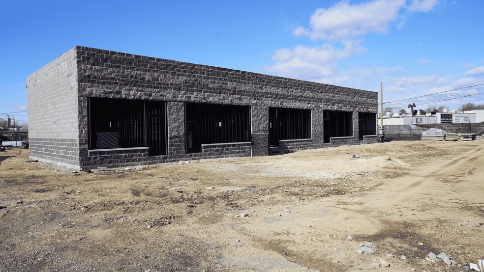 More Photos Of 401 Hicksville Rd, Bethpage Storefront Retail Office For Sale