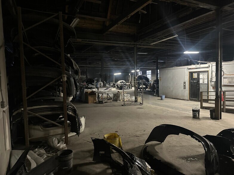 More Photos Of 10 Dunnell Ln, Pawtucket Manufacturing For Sale